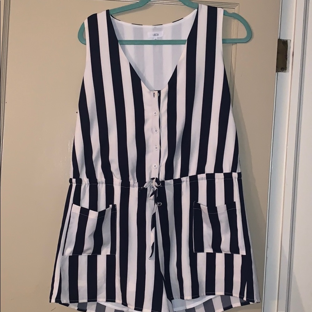 Luccca romper size L